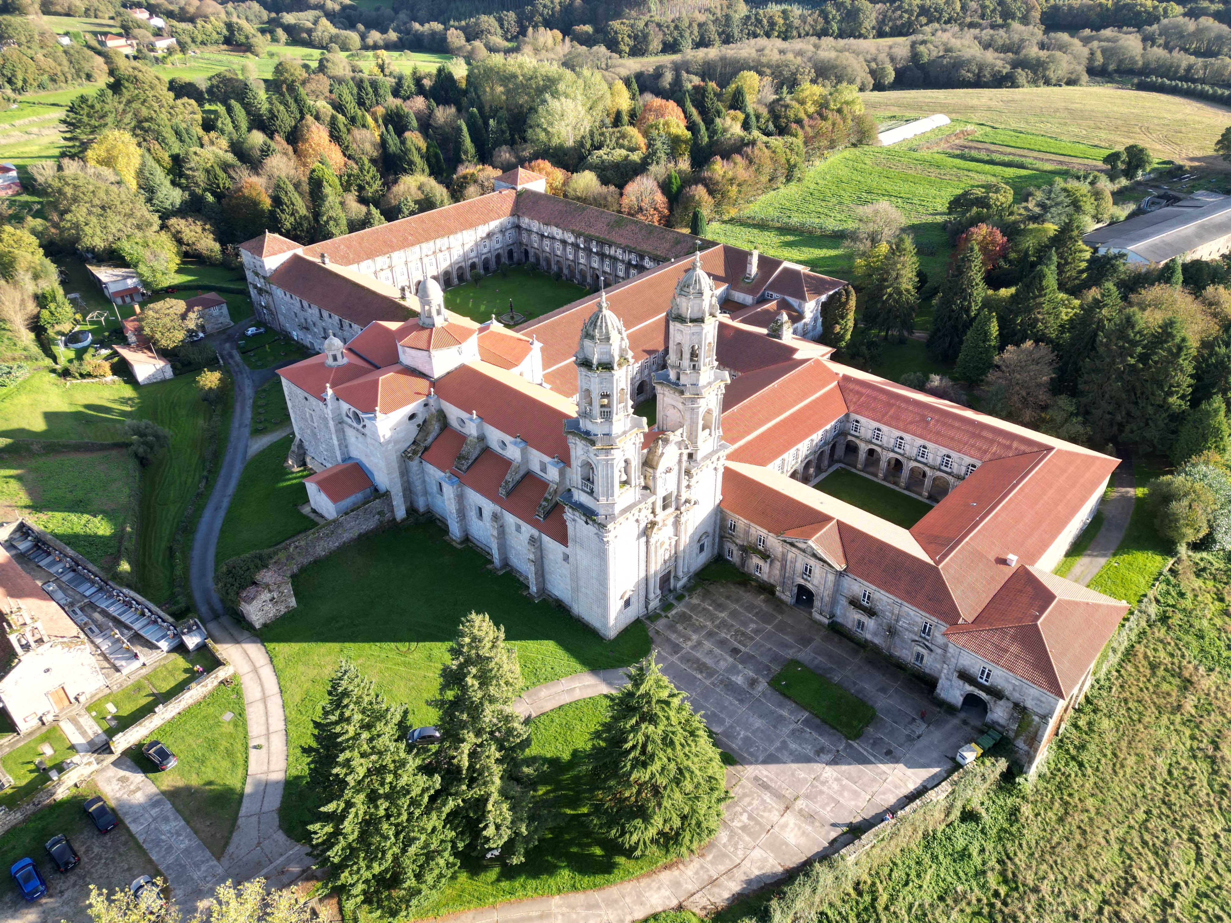 Visitar el Monasterio de Santa María de Sobrado